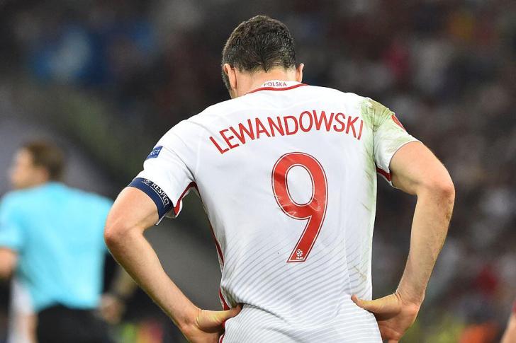 Robert-Lewandowski-Polonia-EURO-2020