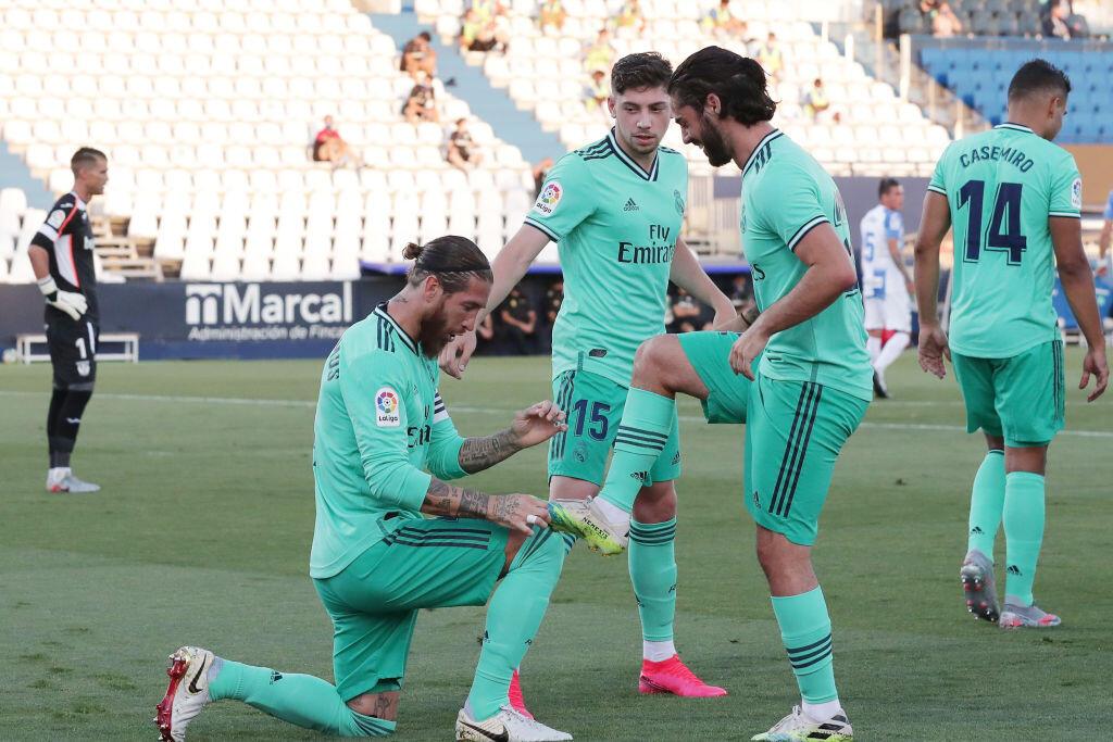 Pariuri Spania: Real Madrid, favorită la titlu în fața celor de la Barcelona